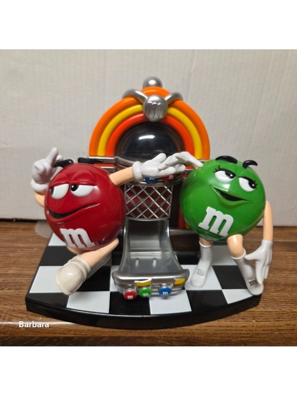Vintage 2004 Mars M&M's Rock 'n Roll Cafe Jukebox Candy Dispenser